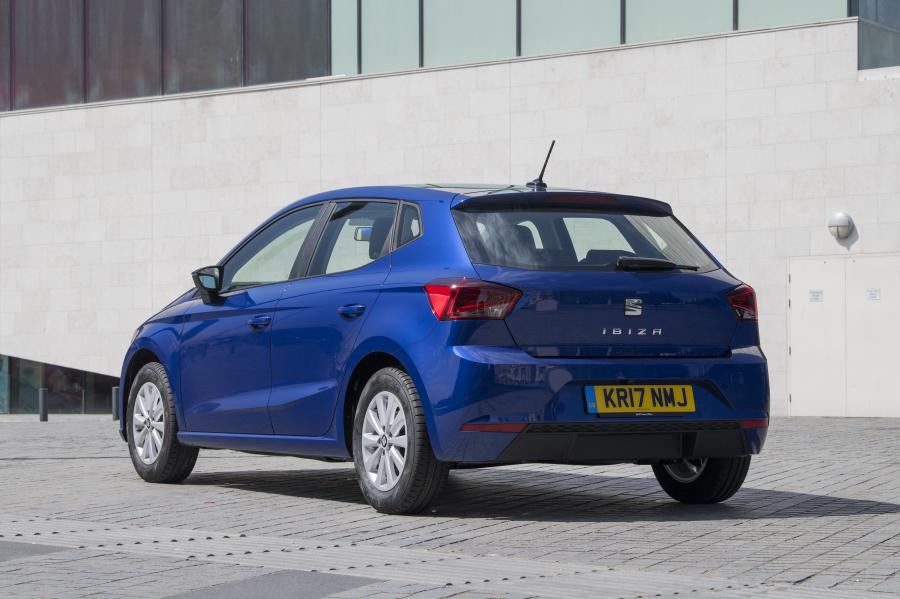  Seat Ibiza 2017 года  (UK) (фото 26 из 40)